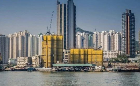 Nổi danh đắt đỏ nhất thế giới, nhà đất Hồng Kông bắt đầu cuộc chiến giảm giá?