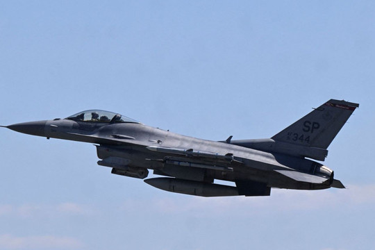 Lý do Bỉ không thể gửi máy bay chiến đấu F-16 cho Ukraine