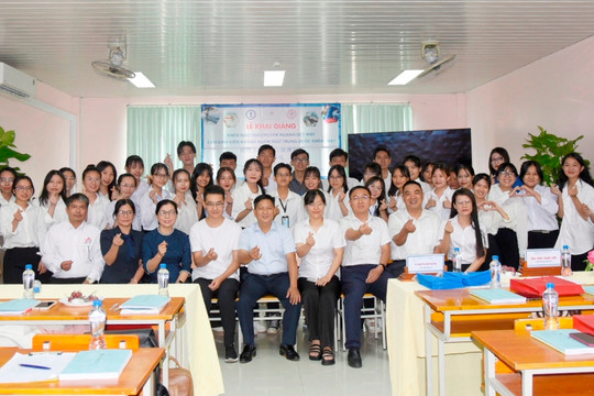 Trường ĐH Đồng Tháp khai giảng khóa đào tạo chuyên ngành dệt may