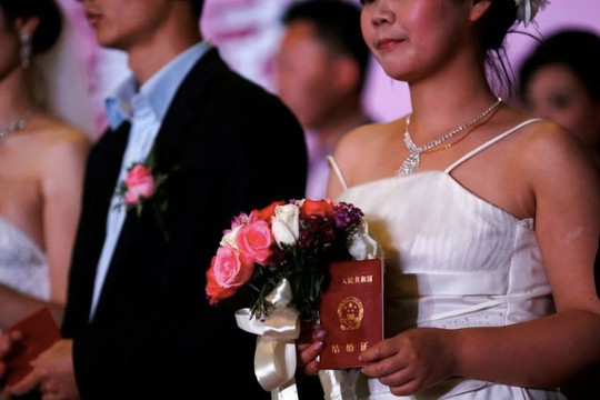 Xu hướng ăn mặc giúp 'dễ lấy chồng' gây tranh cãi ở Trung Quốc