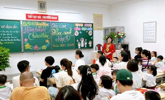 Hà Nội tìm cách giải quyết tình trạng thiếu trường học