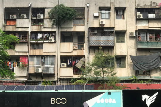 Căn hộ tập thể cũ nát, chờ sập tại Hà Nội đắt ngang giá chung cư hạng sang, lộ nguyên nhân bất ngờ