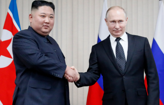 Ông Kim Jong-un đến Nga: Thảo luận 'những vấn đề nhạy cảm', chiêu đãi quốc yến