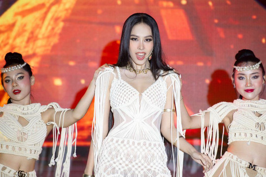 Á hậu Ngọc Hằng công bố trang phục dân tộc tại Miss Intercontinental 2023