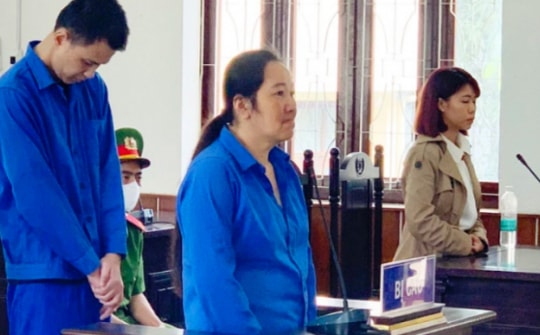'Thầy trừ tà' nhận hơn 2,4 tỉ đồng để giải bùa ngải