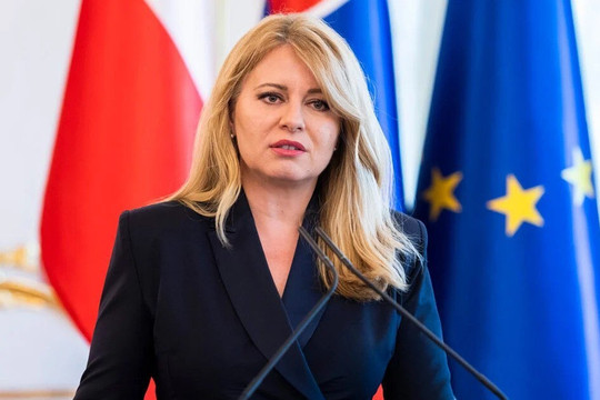 Nữ Tổng thống Slovakia kiện cựu Thủ tướng