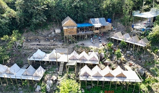 Vụ homestay trên núi Cấm: Chủ tịch UBND tỉnh An Giang chỉ đạo “nóng”