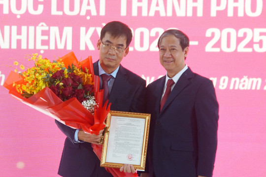 Bộ trưởng Nguyễn Kim Sơn: Đào tạo ngành Luật được quan tâm đặc biệt