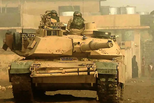 Xe tăng hạng nặng Abrams đầu tiên của Mỹ sẽ tới Ukraine trong tuần tới