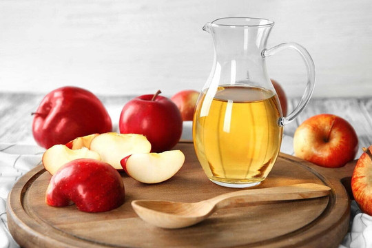 Điều gì xảy ra nếu bạn thường xuyên uống giấm táo với mật ong?