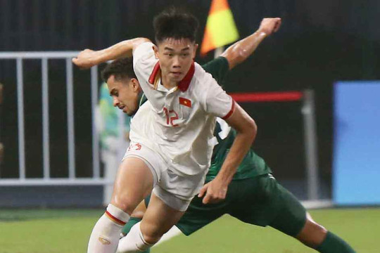 Video bóng đá U23 Việt Nam - U23 Saudi Arabia: Kiên cường chống đỡ, bàn thắng phút 43 (ASIAD) (H1)