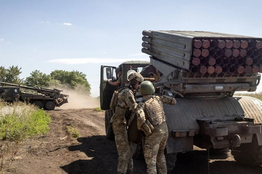 Tổn thất nặng nề của Ukraine khi xuyên thủng phòng tuyến 3 lớp của Nga
