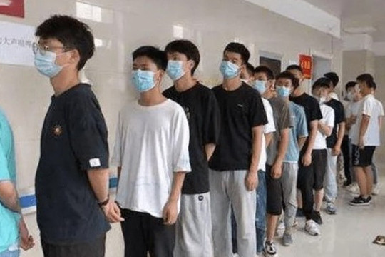 Cuộc thi kỳ lạ cho sinh viên Trung Quốc: Tìm người có tinh trùng nhiều nhất và người có tinh trùng khỏe nhất
