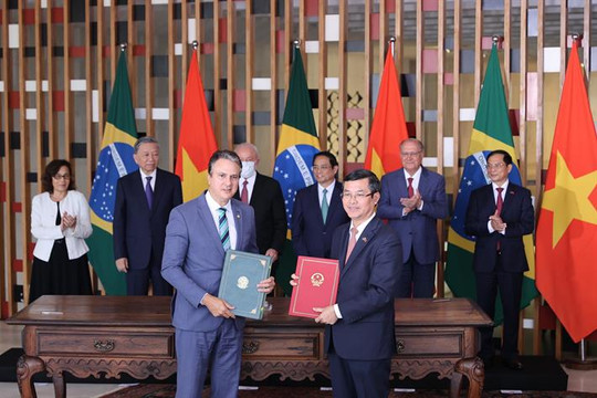 Việt Nam và Brazil ký Hiệp định hợp tác về giáo dục