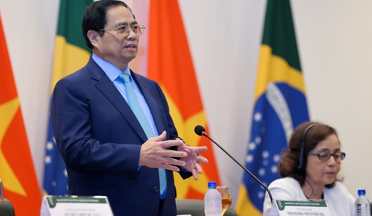 Thủ tướng: Hình mẫu Việt Nam cho thấy 'không có gì là không thể trong quan hệ quốc tế'