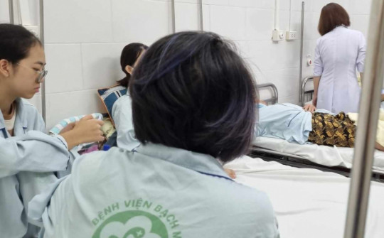 Số ca sốt xuất huyết ở Hà Nội tăng đột biến, nhiều bệnh nhân nặng