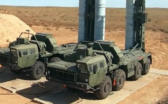 Ukraine tuyên bố bắn trúng hệ thống tên lửa phòng không S-300 của Nga