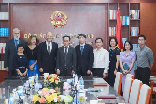 Tăng cường hợp tác giáo dục đại học giữa Việt Nam và Thuỵ Sĩ