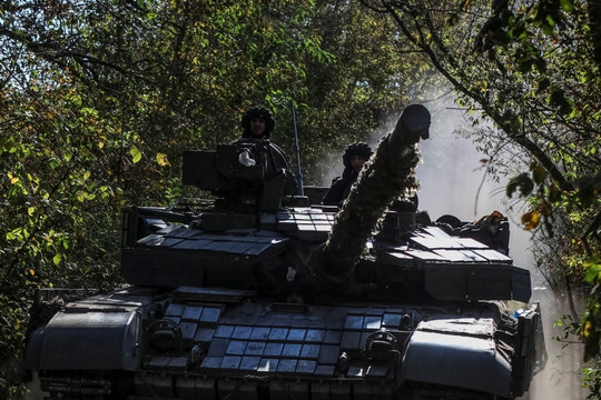 Nga đang chờ phương Tây "quay lưng" với Ukraine?