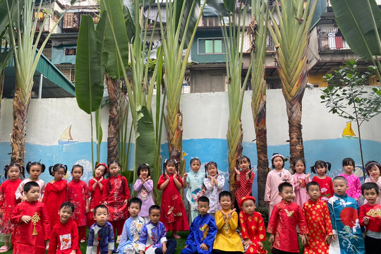 Sôi động Dự án Áo dài của Trường Mầm non Thực hành Hoa Sen