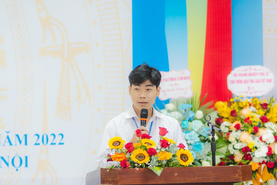 Nam sinh THPT Sóc Sơn mang chung kết Olympia về Hà Nội
