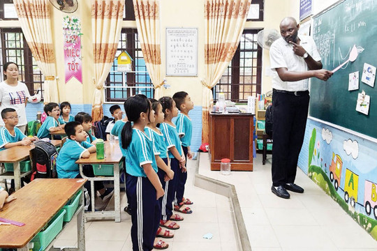 Thừa Thiên – Huế tổng rà soát các cơ sở giáo dục có người nước ngoài dạy học