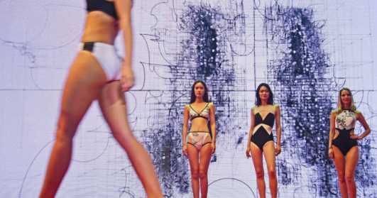 100 bộ bikini ở Nga thì 99 bộ đến từ thị trấn nhỏ ở Trung Quốc: "Kỳ tích" khó tin
