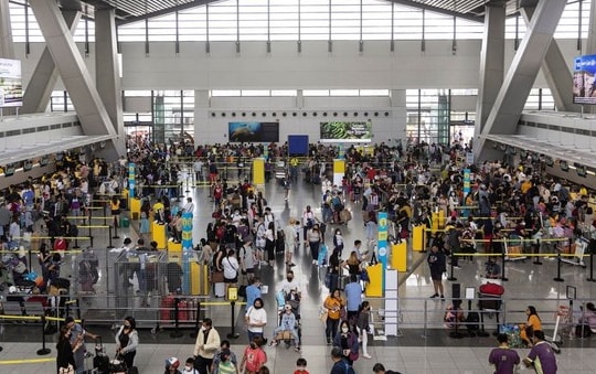 Philippines đặt sân bay trong tình trạng báo động vì lời đe doạ 'máy bay sẽ nổ tung'