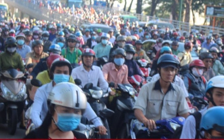 Dự kiến cấm xe máy lên cầu vượt cửa ngõ Tân Sơn Nhất