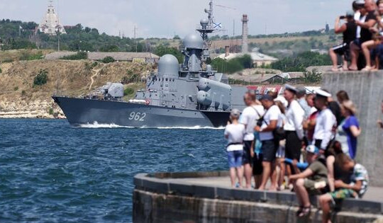 Quan chức Anh nói hạm đội Biển Đen thất bại về mặt chức năng