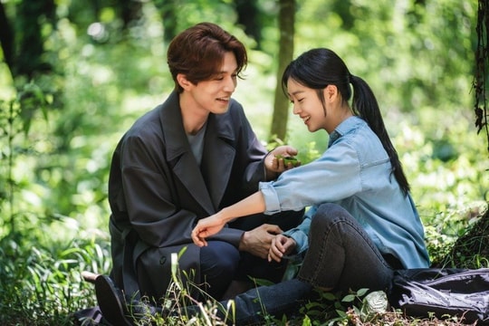 "Lucky day" tháng 10: Kim Ngưu tiếp thêm sức mạnh, Thiên Bình có cơ hội thăng tiến