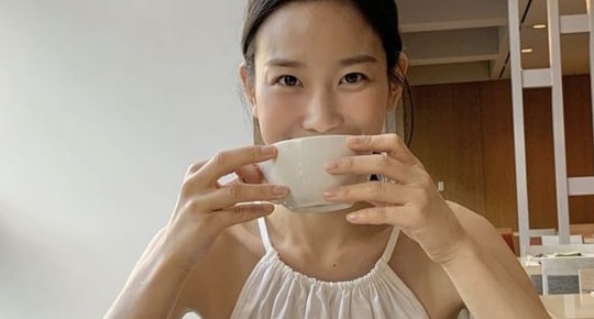 Dạ dày luôn khỏe nếu bạn biết uống 4 loại nước, ăn thêm “3 vàng - 2 trắng” này