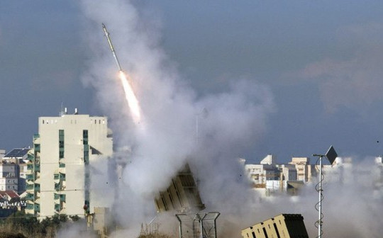 Mỹ tính đưa hai hệ thống phòng không Iron Dome trở lại Israel giữa lúc ‘nước sôi lửa bỏng’