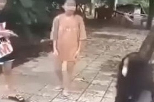 Nữ sinh lớp 7 ở Thừa Thiên - Huế bị bạn đánh hội đồng, quay clip
