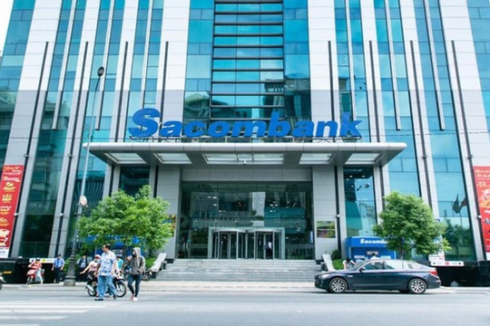 Tổng Giám đốc Sacombank 'bỏ rơi' khách hàng mua bảo hiểm 