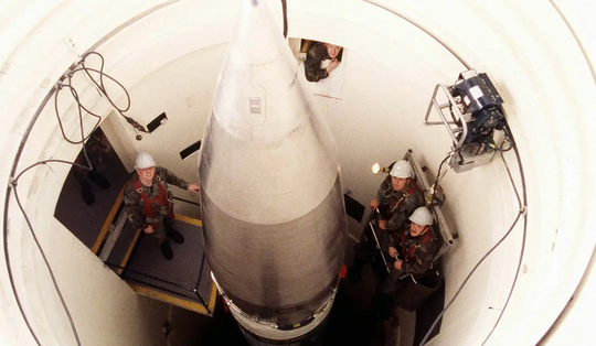 Tên lửa đạn đạo gặp sự cố, Mỹ kích hoạt chế độ tự hủy