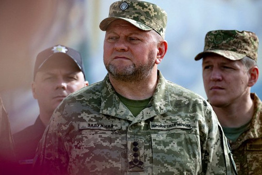 Tướng hàng đầu Ukraine bị chỉ trích vì làm phương Tây “hoảng sợ”