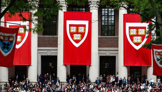 Nghi vấn Đại học Harvard có "cửa sau" cho con nhà giàu "học dốt", là suất cực VIP, mỗi năm chỉ có 60 sinh viên