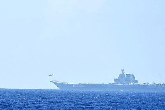 Trung Quốc đưa đội tàu sân bay qua eo biển Đài Loan