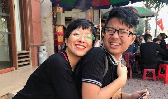 Con trai MC Thảo Vân mới vào đại học đã làm 1 việc khiến mẹ "rất nhớ", người hâm mộ thì tấm tắc khen: Mẹ dạy con quá khéo