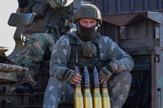 Nga dùng binh pháp Bakhmut trong trận vạc dầu Avdiivka
