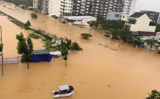 Miền Trung có nơi mưa lớn gây ngập lụt, Thủ tướng yêu cầu ứng phó, không để dân đói, rét