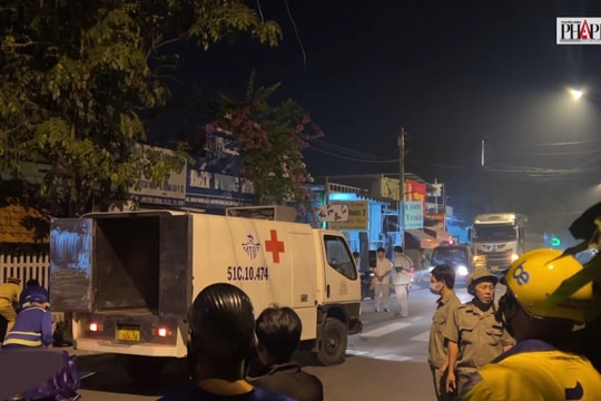 Video: Đi sinh nhật về, thanh niên lao xe lên vỉa hè tử vong
