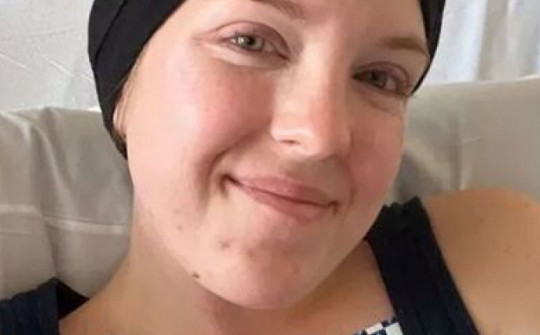 Cô gái tưởng mình mang thai 12 tuần nhưng hóa ra khối u đã chuyển thành ung thư