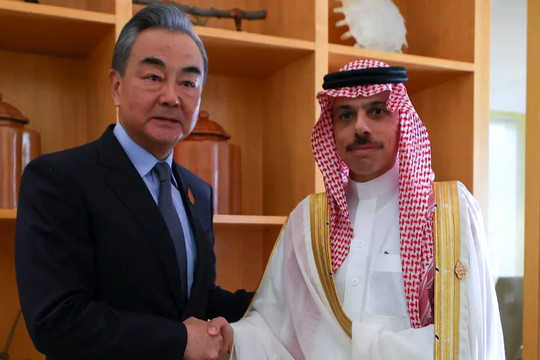 Không trông chờ Mỹ: Lãnh đạo thế giới Ả Rập đến Trung Quốc, thúc giục Bắc Kinh làm một điều quan trọng