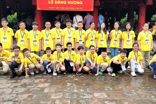Đoàn Việt Nam xếp thứ Nhất tại kỳ thi Toán và Khoa học quốc tế IMSO 2023