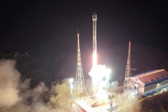 Video cho thấy điều bất thường khi Triều Tiên phóng vệ tinh lên quỹ đạo