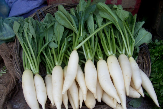 Củ cải trắng rất bổ dưỡng nhưng sẽ gây hại khi ăn cùng 3 thực phẩm này