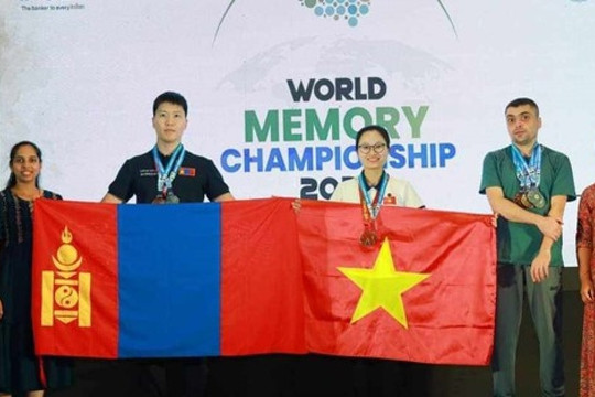 Đặng Ngọc Phương Trinh phá kỷ lục tại cuộc thi trí nhớ thế giới