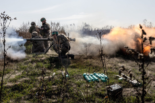 Không nước và thức ăn, cách lính Ukraine trốn thoát sau khi mắc kẹt giữa phòng tuyến quân Nga